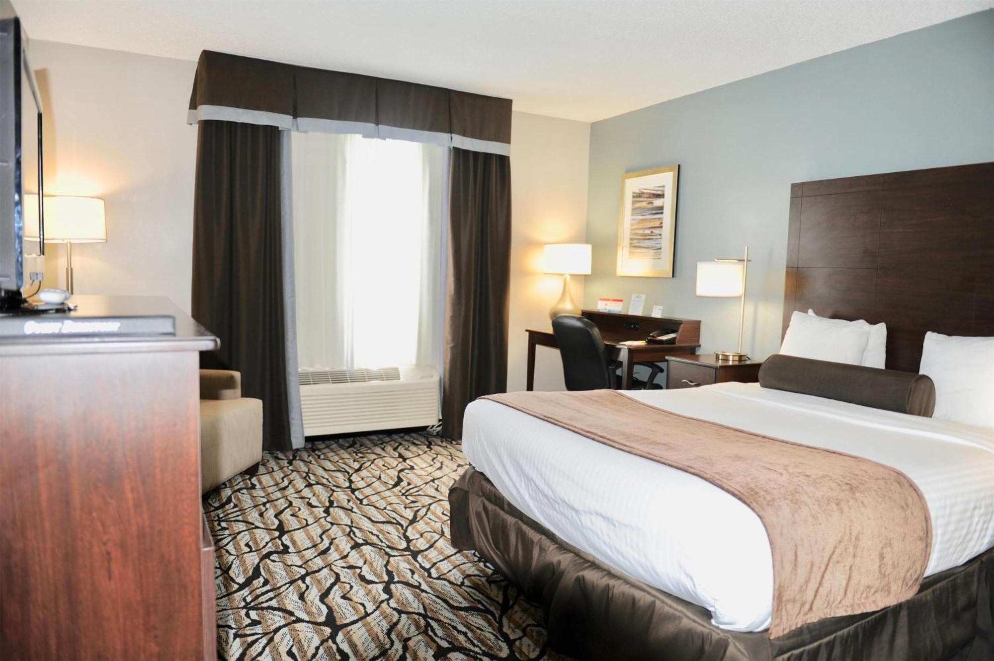 Days Inn & Suites By Wyndham Уосо Екстериор снимка